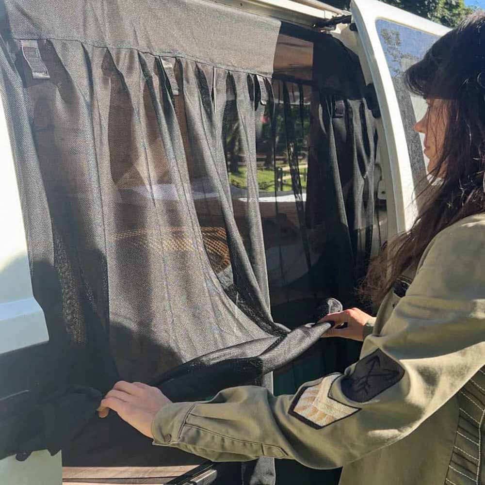 UNIVERSAL Magnetic Fly Screens for Vans (Rear and Side)