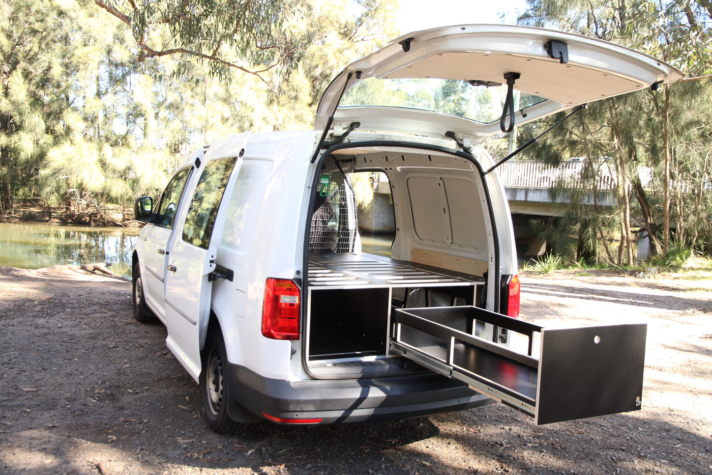 CVF 32 Lining - VW Caddy LWB