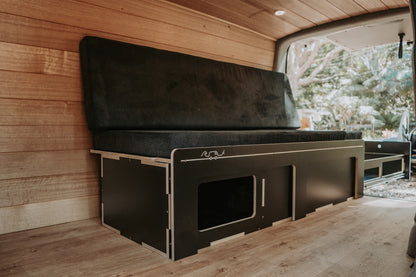 The Easy Lounge