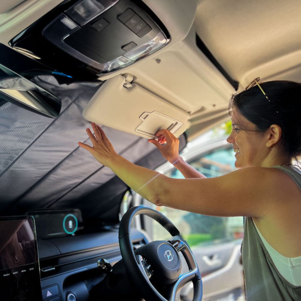 Hyundai Staria Windshield Window Cover