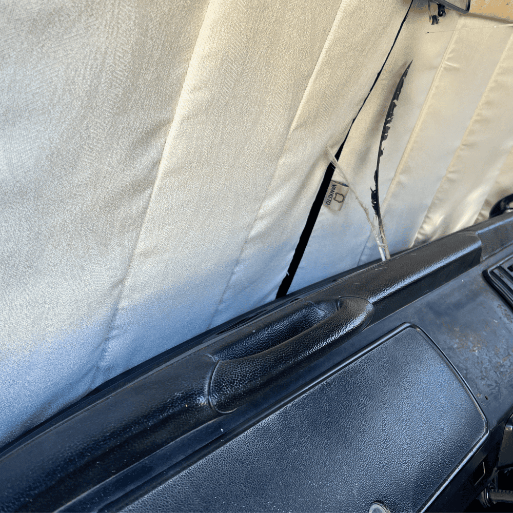 Front windshield cover for VW Kombi