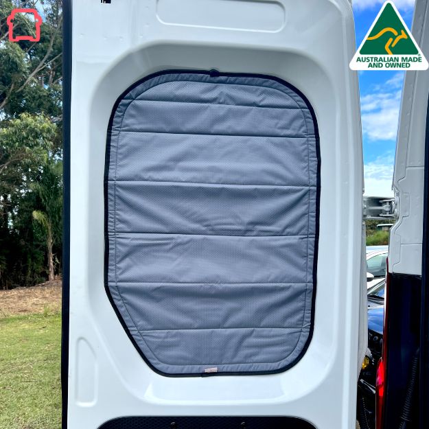 Rear door window covers for LDV Deliver 9