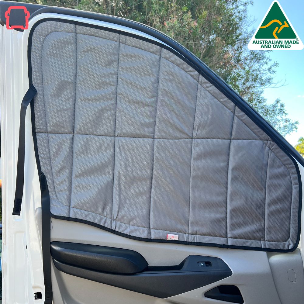 window cover set for LDV Deliver 9