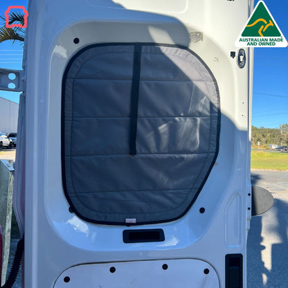 window cover set for LDV Deliver 9