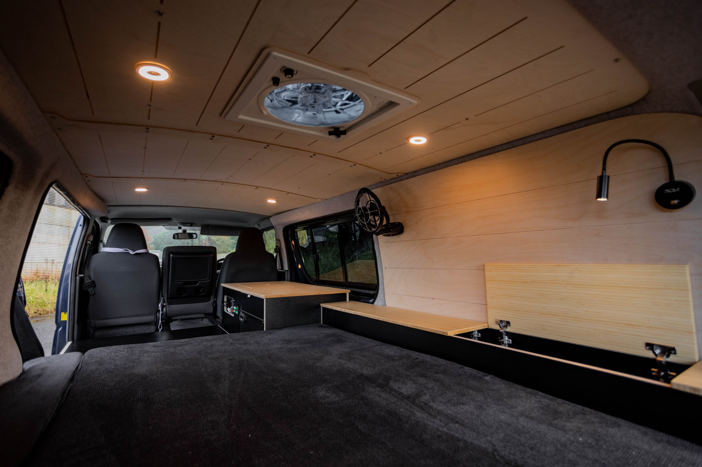 CVF 51 - H200 LWB Dual Door
