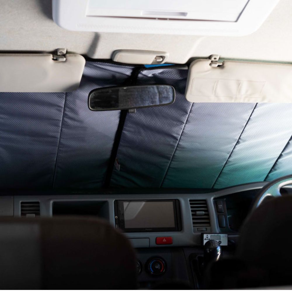 Toyota Commuter cab set window covers