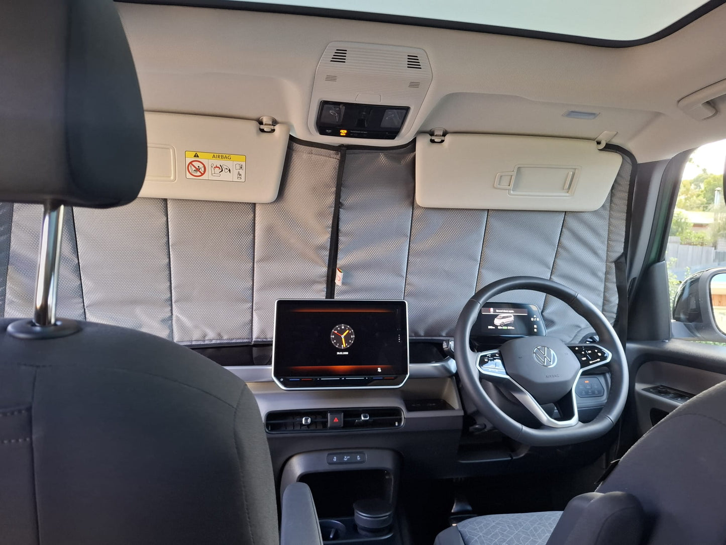 VW Buzz cab set window covers
